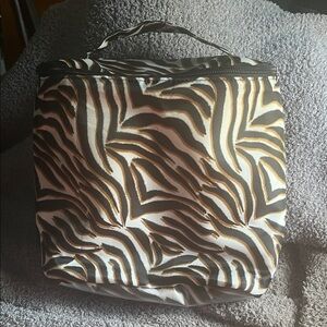 Lug Dolly cosmetic bag